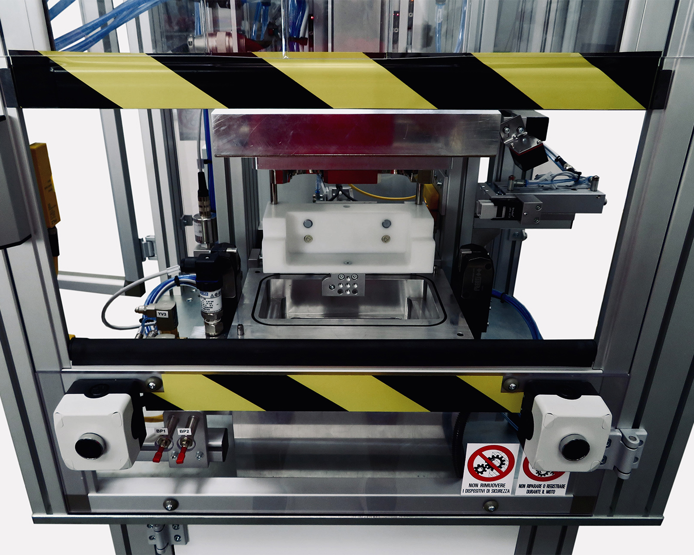 VS Engineering Automazione e Robotica_Macchine per collaudi automatizzati_1350x1080