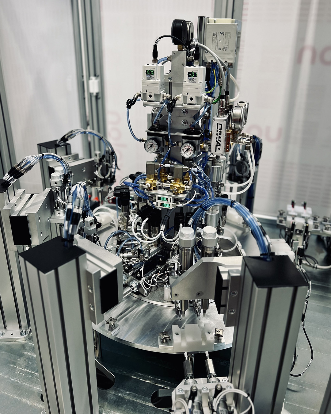 VS Engineering_Automazioni industriali_Automazione a tavola rotante VS Engineering_Automazioni industriali_Automazione a tavola rotante